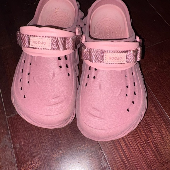 CROCS Shoes - CROCS Women Light Pink Water Shoes